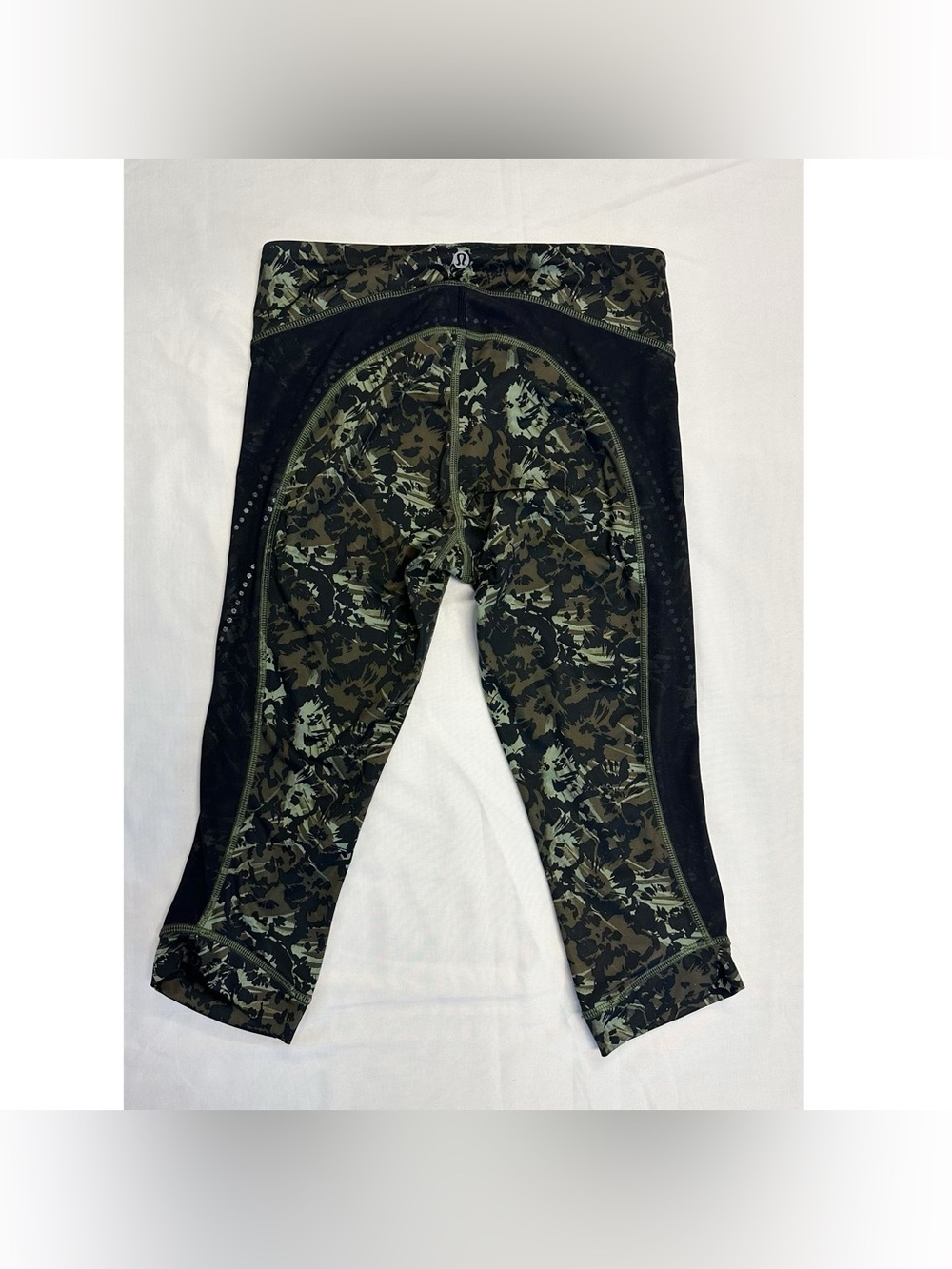 Lululemon Cropped Pants Size 4